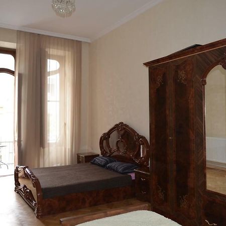 Sweet Home Agmashenebeli تبليسي المظهر الخارجي الصورة