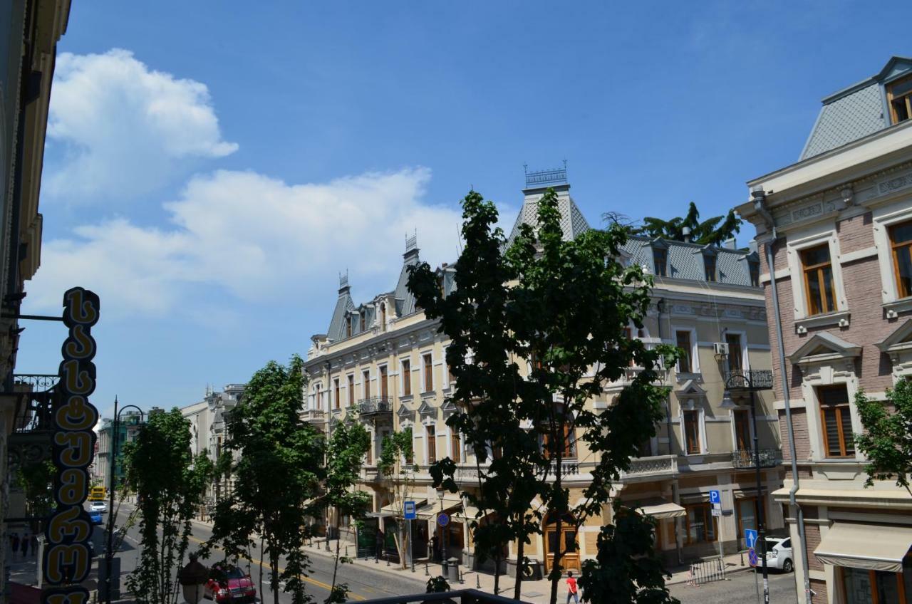 Sweet Home Agmashenebeli تبليسي المظهر الخارجي الصورة