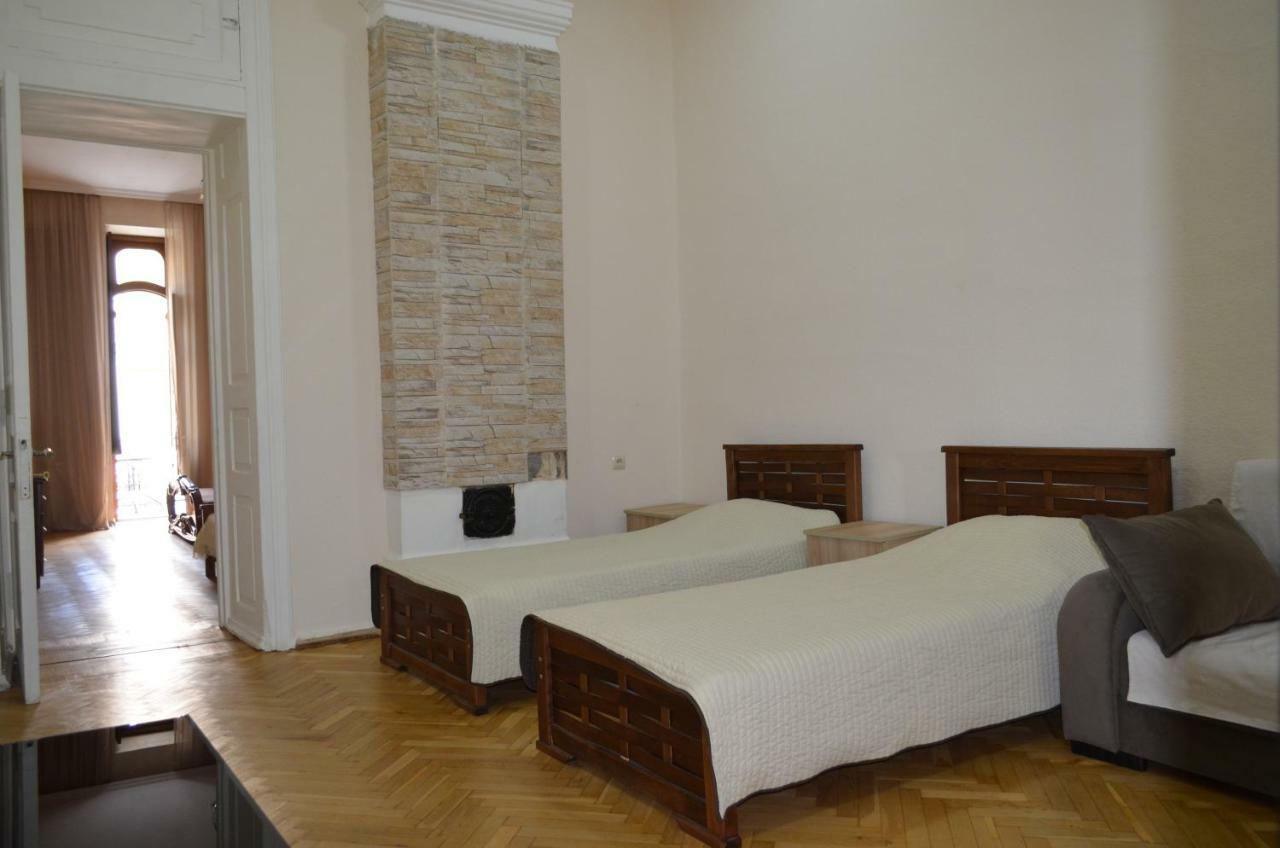 Sweet Home Agmashenebeli تبليسي المظهر الخارجي الصورة